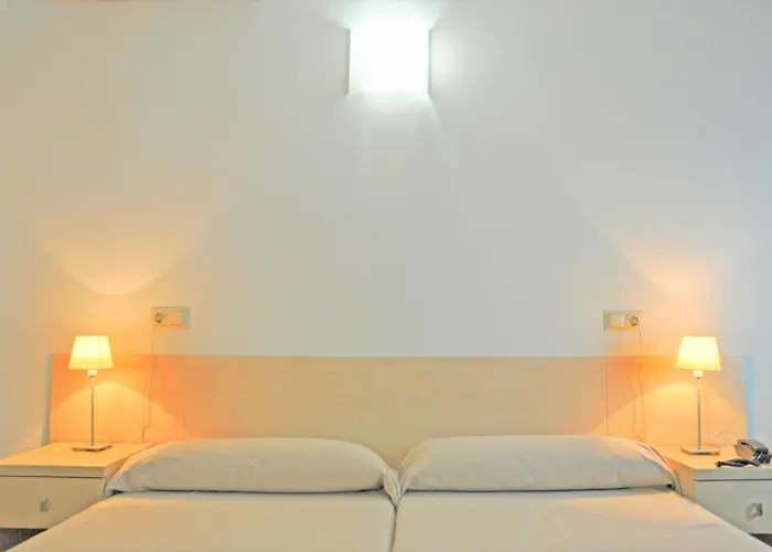 Albergue: Residencia Universitaria Resa Sant Jordi